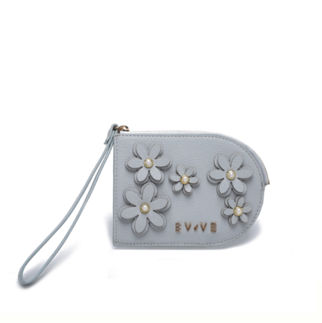 Petal-Bloom Wristlet Clutch | Perlenverziertes Blumen-Applikation | Hochwertiges genarbtes Leder